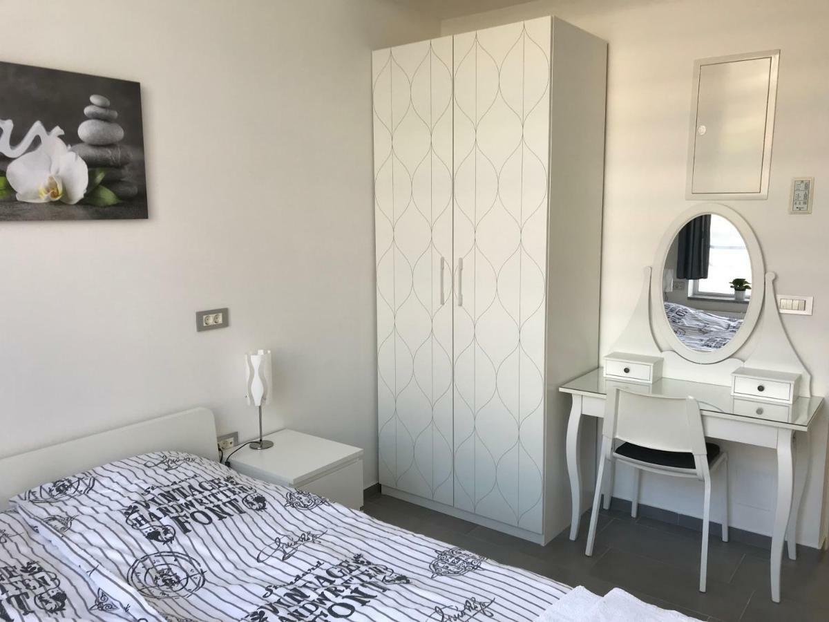 Viktor Apartment Ljubljana Bagian luar foto