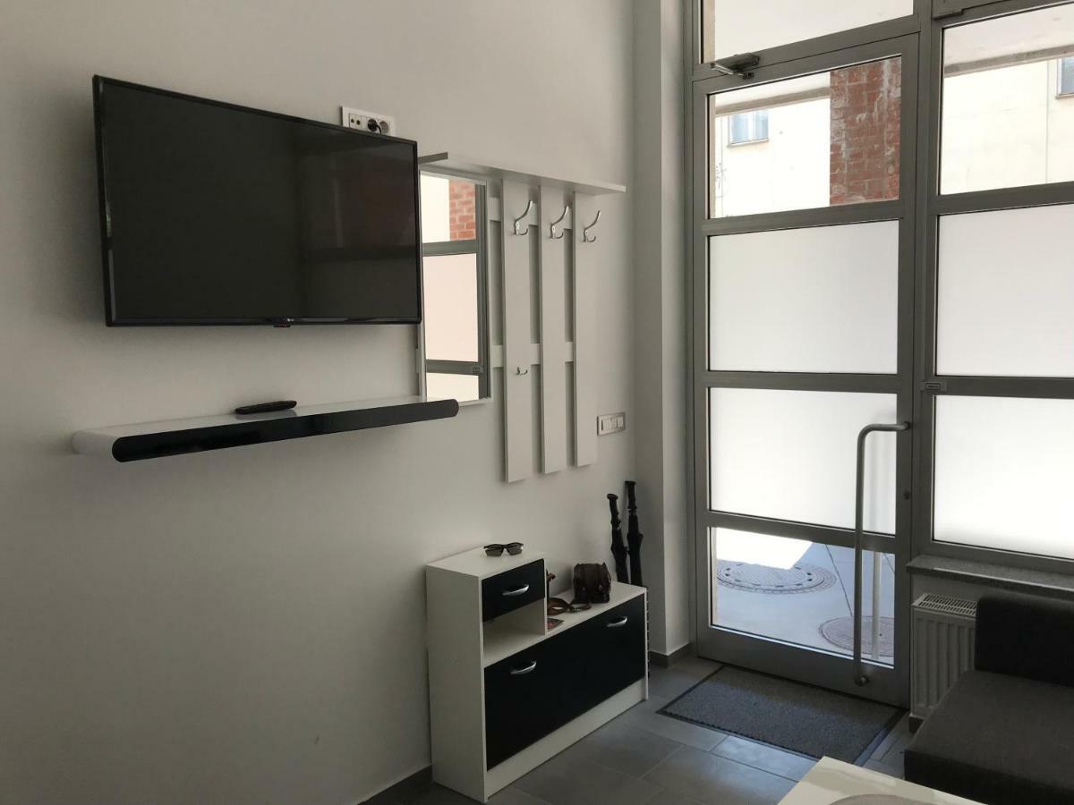 Viktor Apartment Ljubljana Bagian luar foto