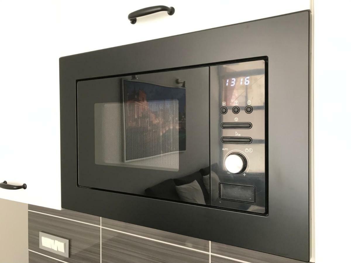 Viktor Apartment Ljubljana Bagian luar foto